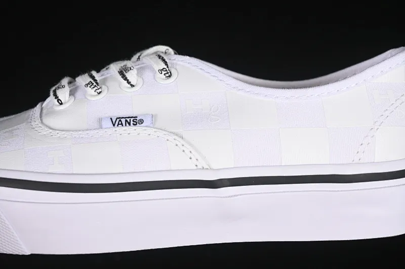 All categories Vans Vans series Vans Low Vans low-top Vans Authentic 44 DX checkerboard slip-on lazy skate shoes VN000EEUCCZ